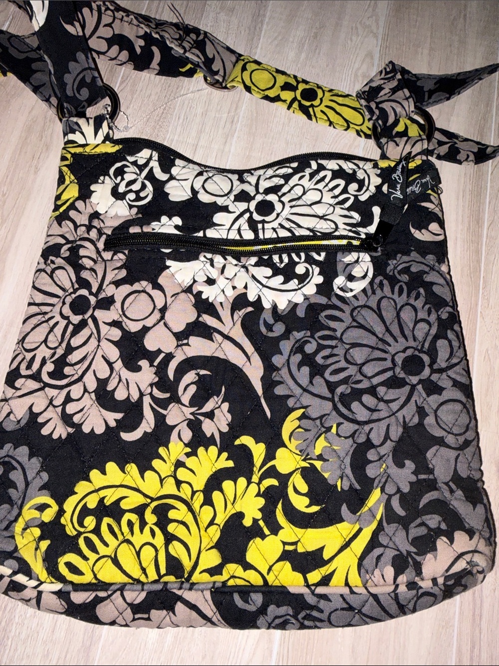 Vera Bradley Black, Yellow & Cream Floral Quilted Crossbody Bag - Picture 6 of 9